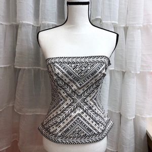 White House Black Marker Strapless Top